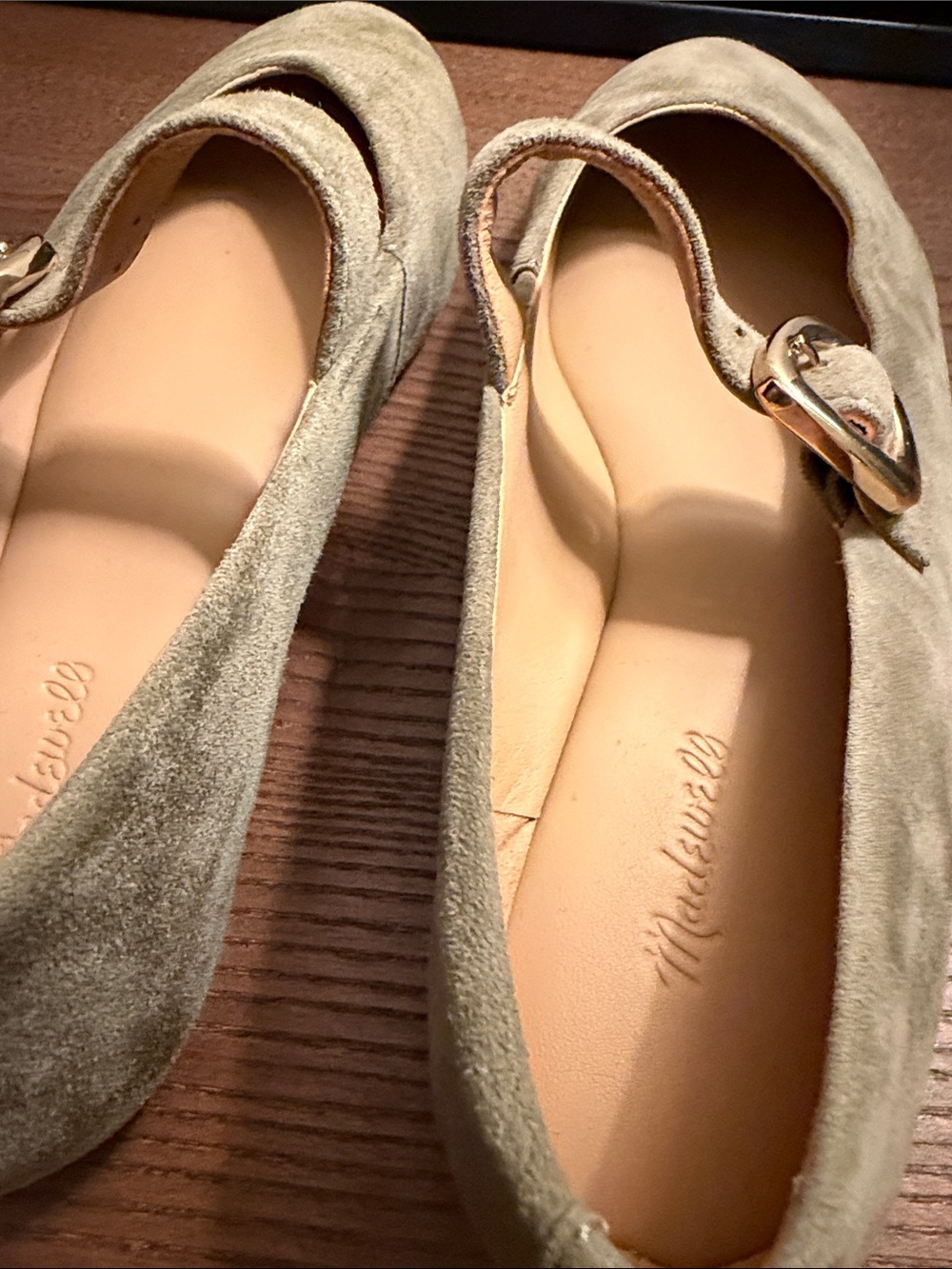 Madewell Suede Flats in Olive with Gold Buckle - Picture 4 of 7